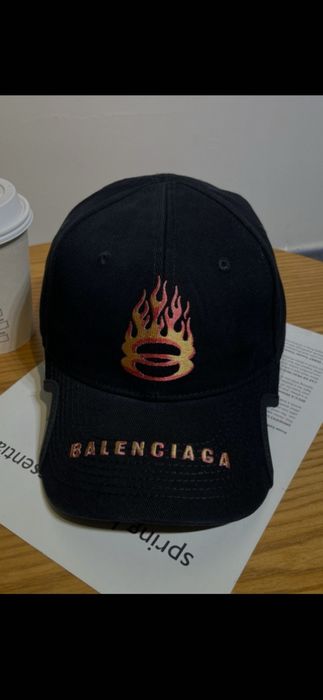 Șapcă Balen*iaga, model 2026, 8 modele, preț fix, 10 ron prin posta ro