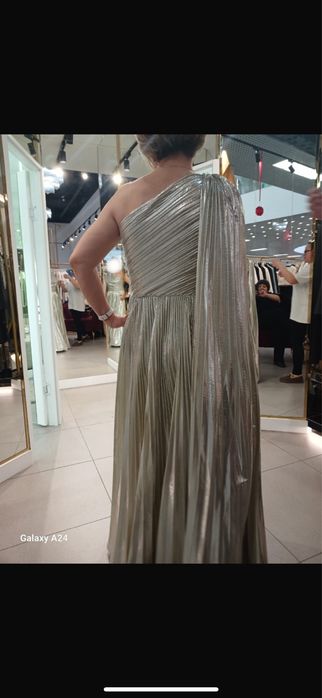 Продам вечернее платье