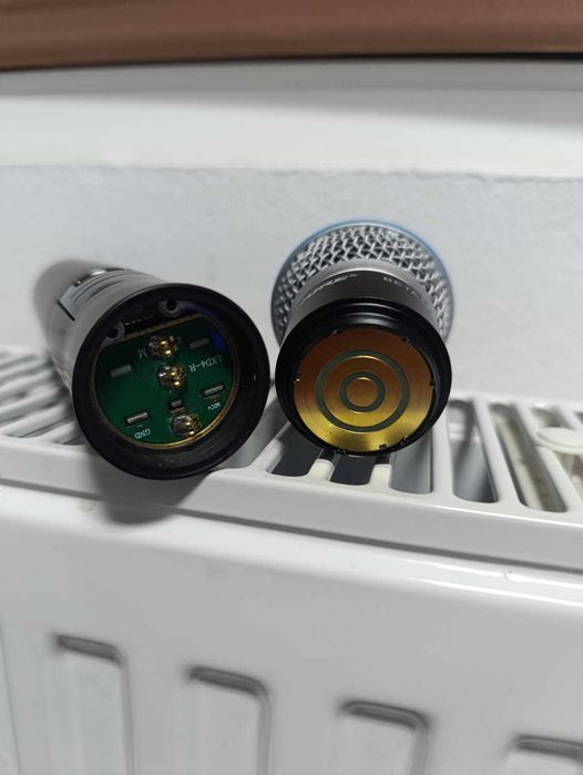 Wireless microfon SHURE ULXD4 BETA 58A + case cadou PLATĂ MARE