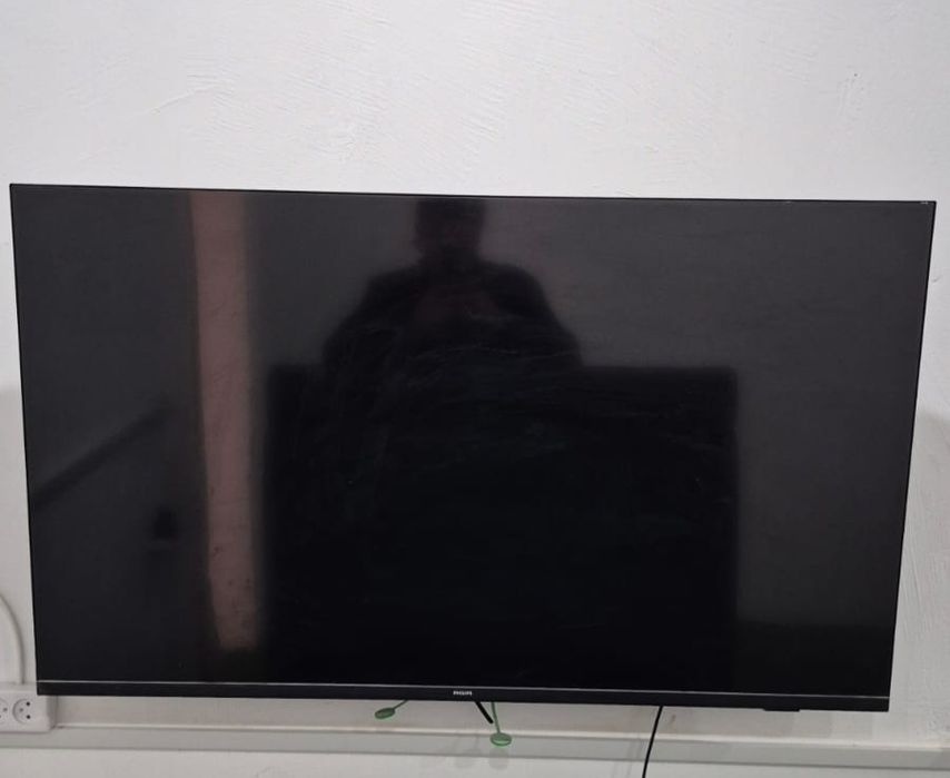 Телевизор PHILIPS