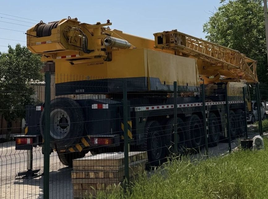 Автокран XCMG 100 тонналик сотилади срочно