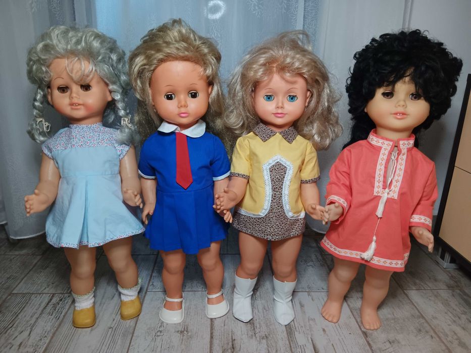 Papusa Aradeanca,veche de colectie, Perioada comunista RSR, Romanesca