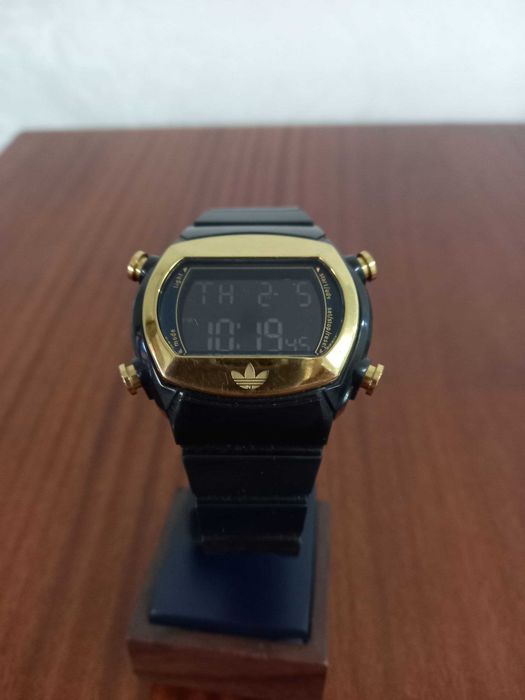 Часы Adidas USA sport Split. Lap Memory 10. Dual Time. Original