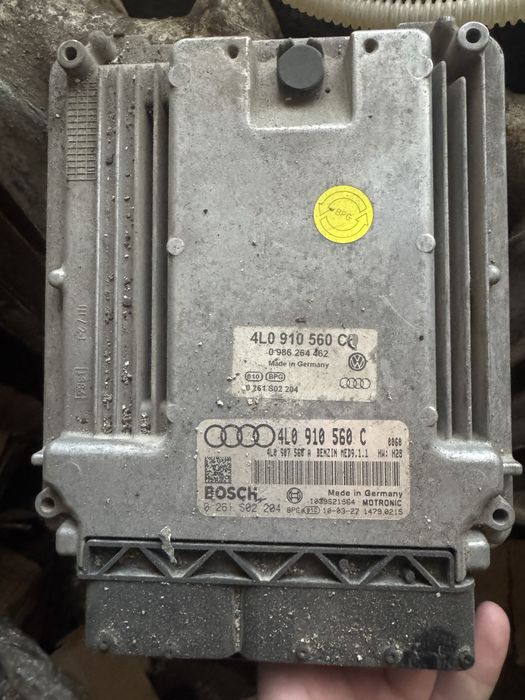 Продам ЭБУ ауди Q7 4.2 BAR