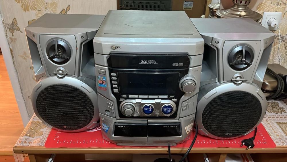 Продам муз центр