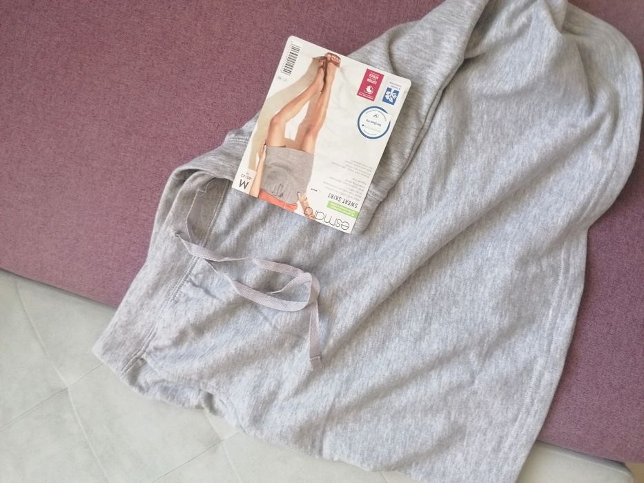 Fusta sport dama