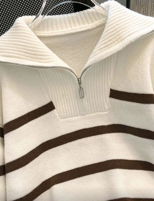 Нов дамски пуловер размер М-L