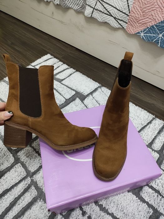 Дамски боти в цвят каки