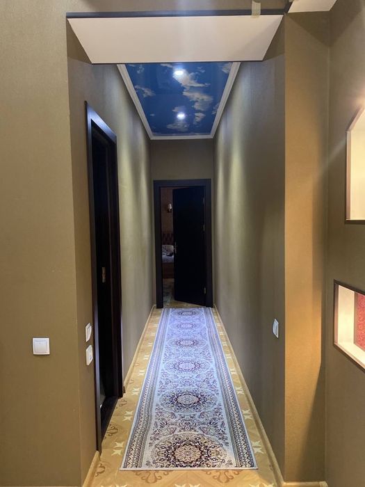 Сдается  2-х уровневая  4-x комнатная квартира