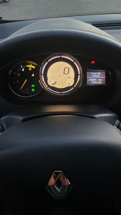 RENAULT Megane 2012 — imagine 4