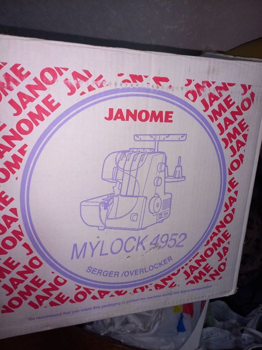 Оверлок Janome MyLock 4952