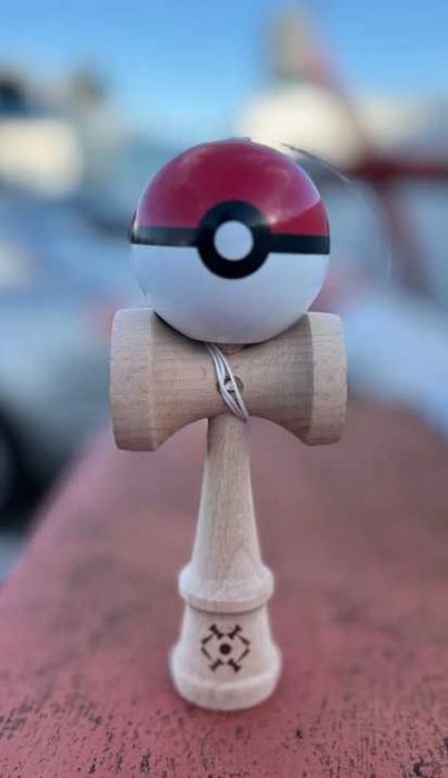 Kendama USA Pokemon-profesionala noua din lemn