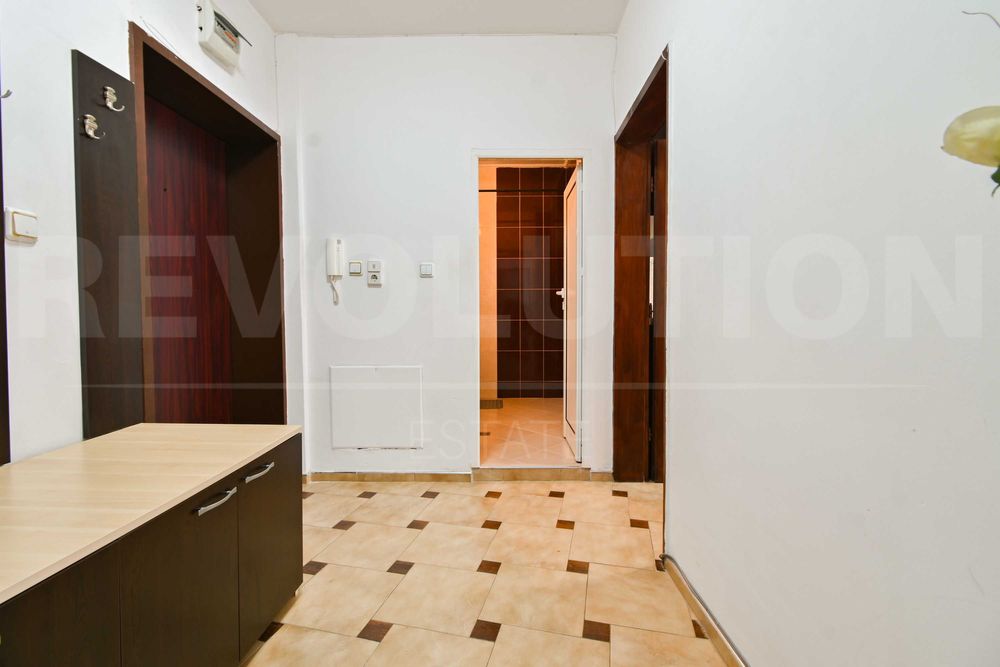 Продава се Двустаен апартамент в София, Люлин - център - 77 кв.м за 2467 €/кв.м - Снимка #8