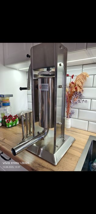 Продам шприц колбасный