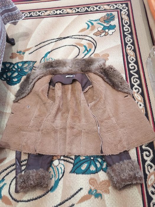 Haină de piele (mărimea S)