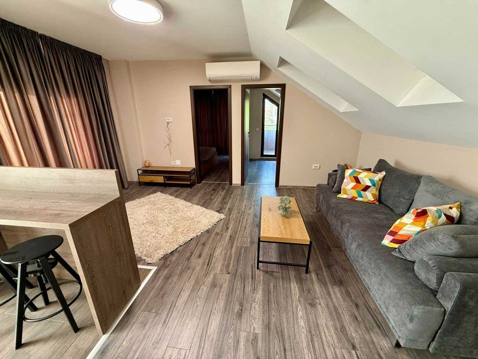 Продава се Тристаен апартамент в Пловдив, Кършияка - 86 кв.м за 1062 €/кв.м - Снимка #1