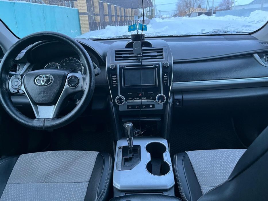 Продам тойота камри