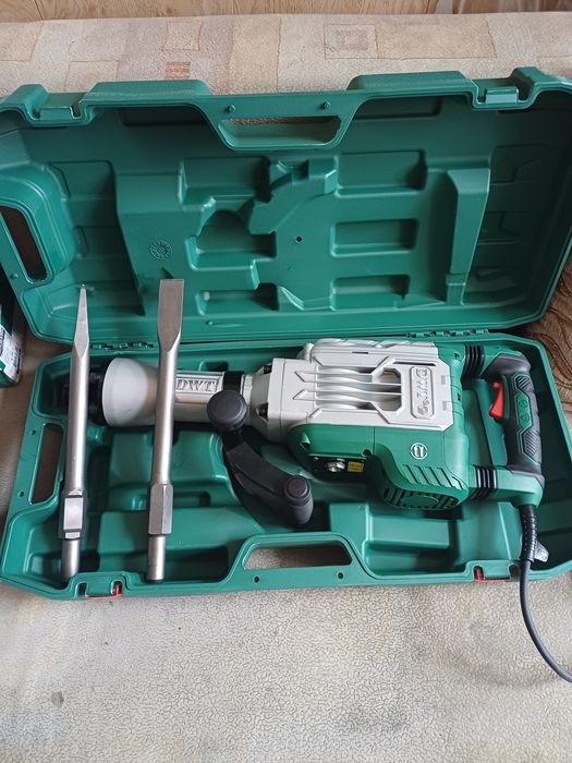 Бетонолом отбойный молоток