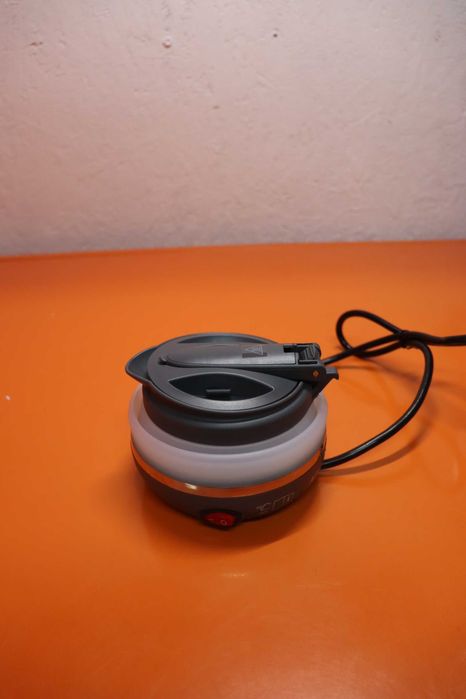 Adler AD1279 Сгъваема електрическа кана, 0,6 л, 750 W, силиконова, без BPA