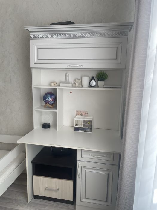 Письменный стол шкафчик 45 000