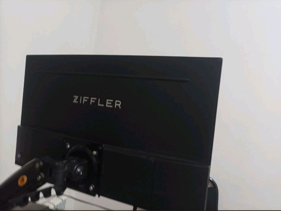 ZIFFLER 23.8 Monitor, 24C5500, 100 HZ