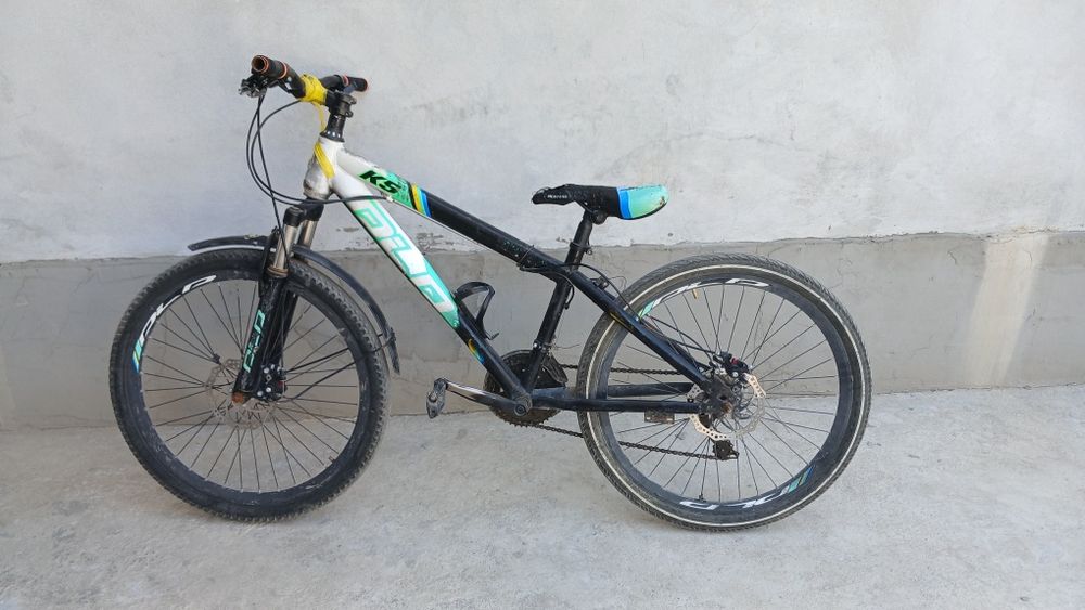 Velosiped sotiladi