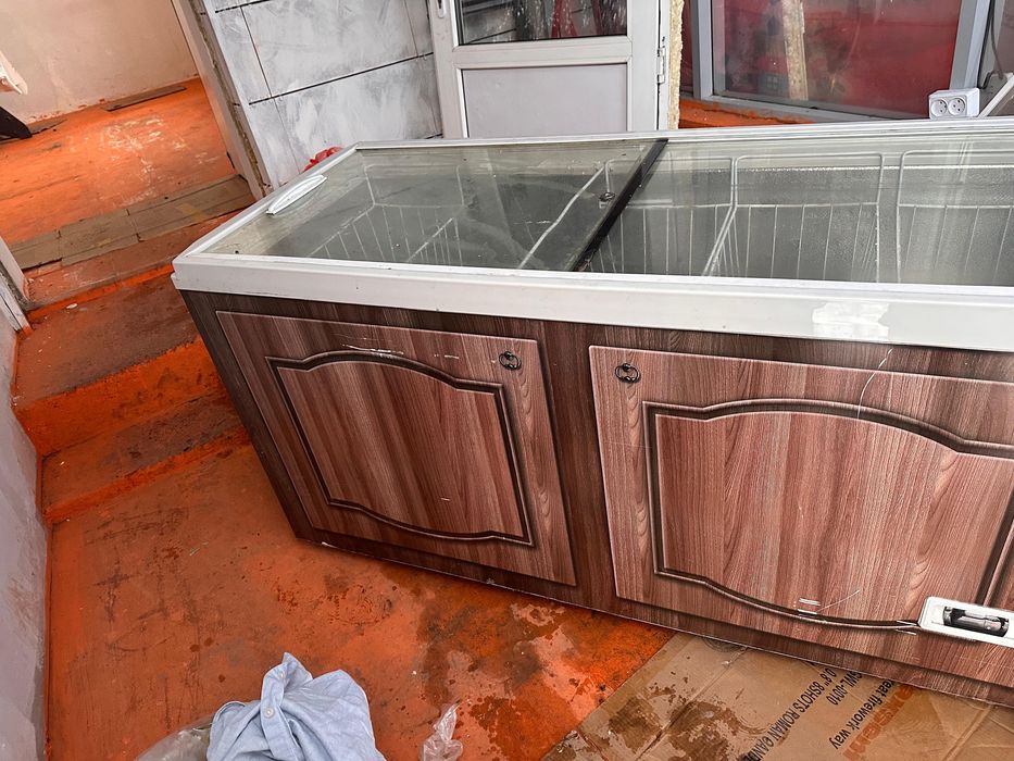 морозильнык в хорошом состояние