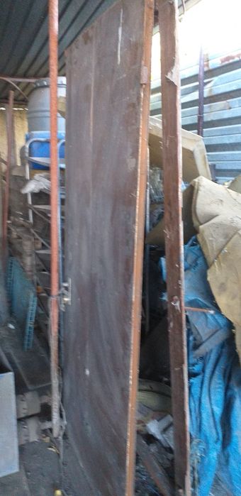 Продаем металлические двери.