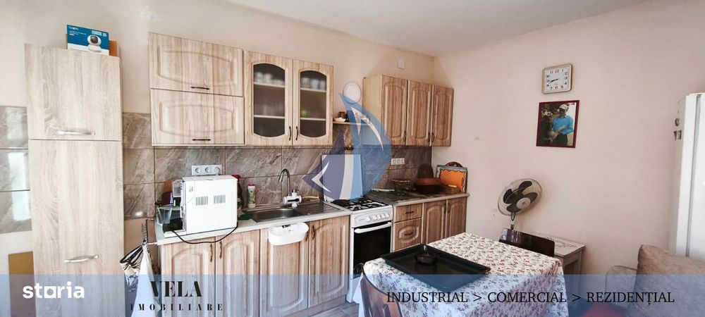 Casa singur in curte, semicentral, acces auto, 310 mp teren