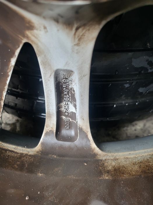 Джанти с гуми 19 за BMW F06 F01 F07 F10 F11 F12 F13