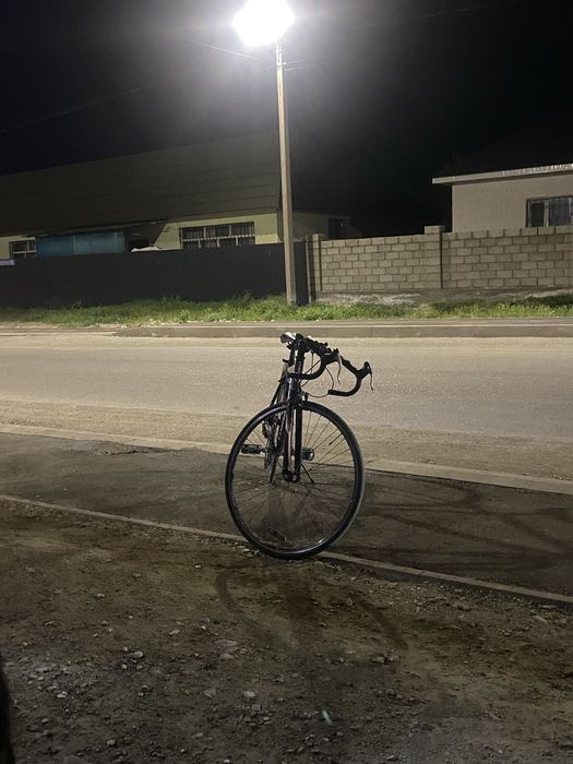 Продам тринкс шоссейный