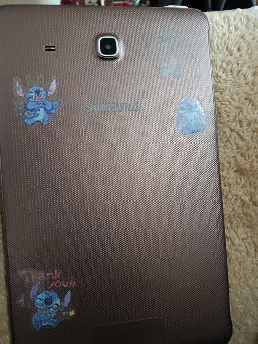 Продается планшет Samsung Tab E
