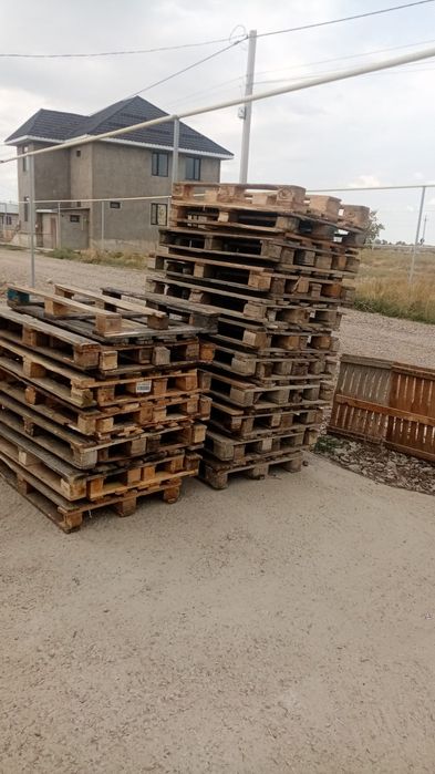 Приёмка поддонов палет