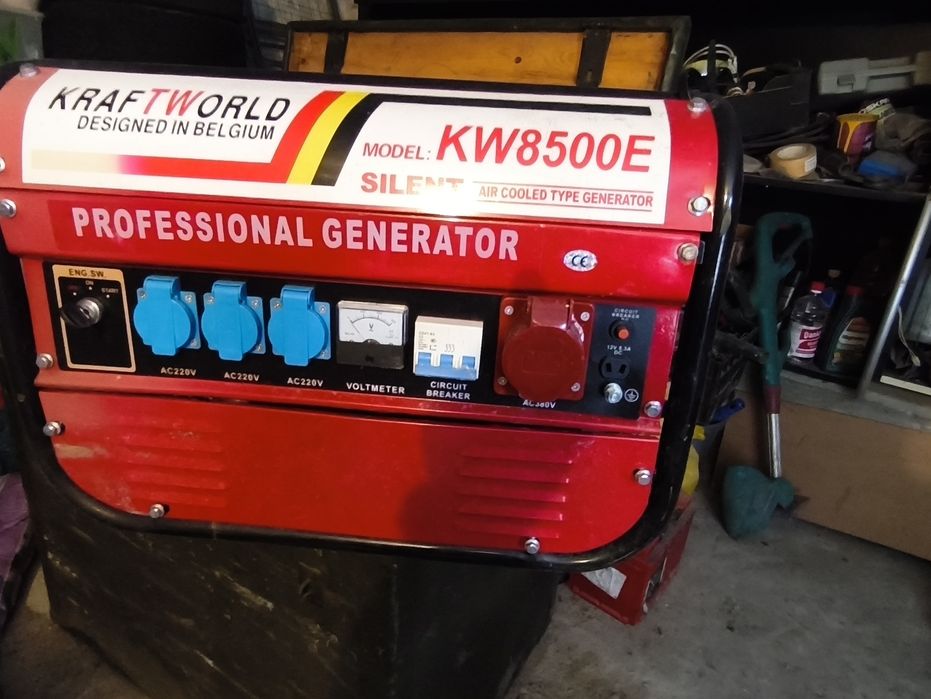 Generator curent pe benzina 2 kW KW8500E