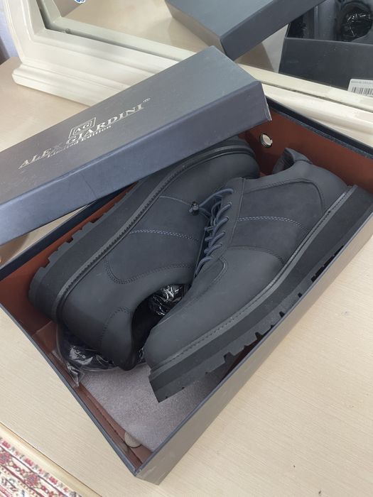 Обувь новый 39 рр