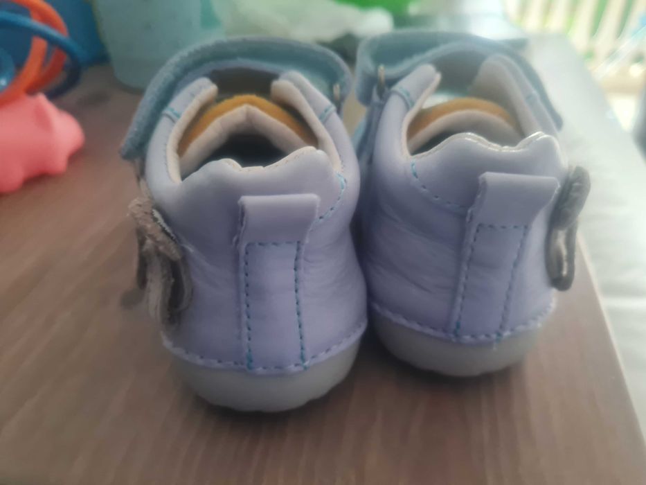 Pantofi noi din piele naturala pentru primii pasi, cu talpa flexibila