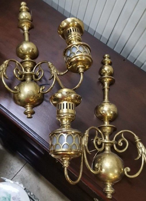 Elegant set de aplice de dimensiuni impresionante in stil francez din