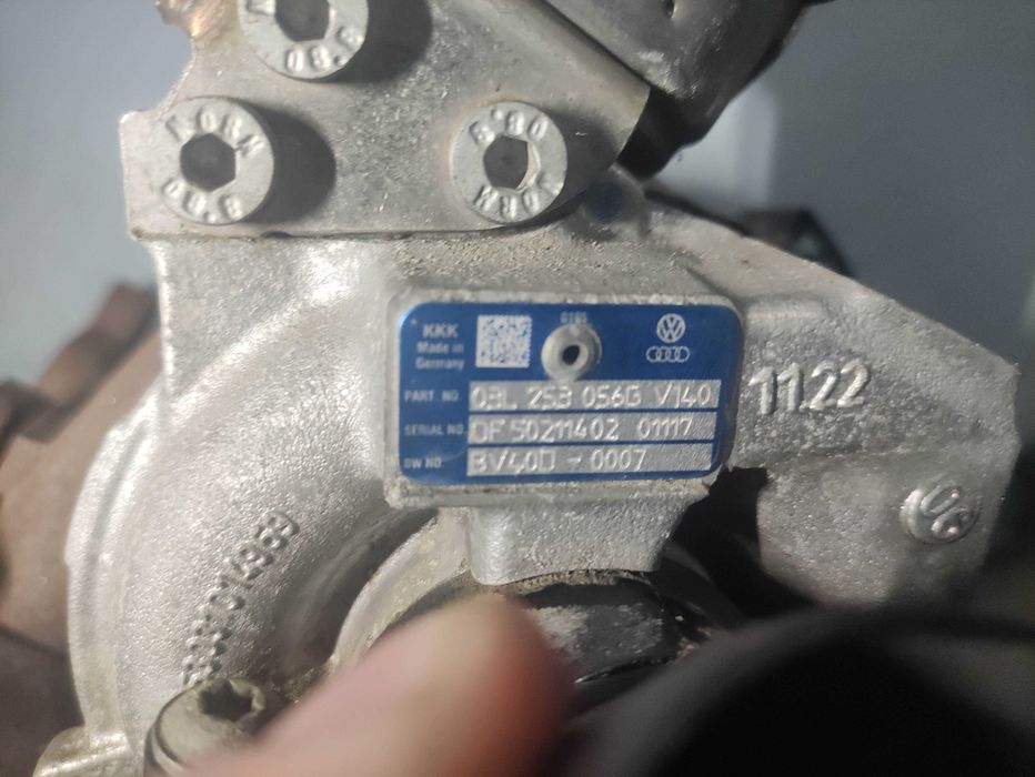 Turbo volkswagen vw passat b7 2.0 TDI 140 cp CFFB 03l253056g