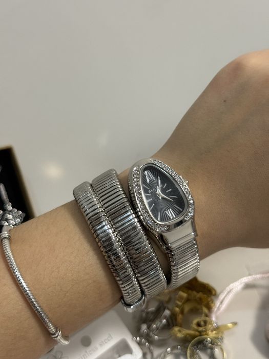 Женские часы титан