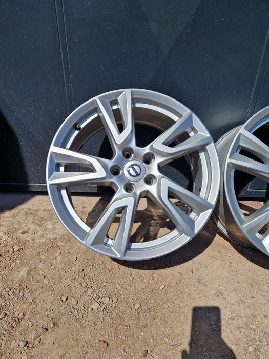 Оригинални джанти за Volvo