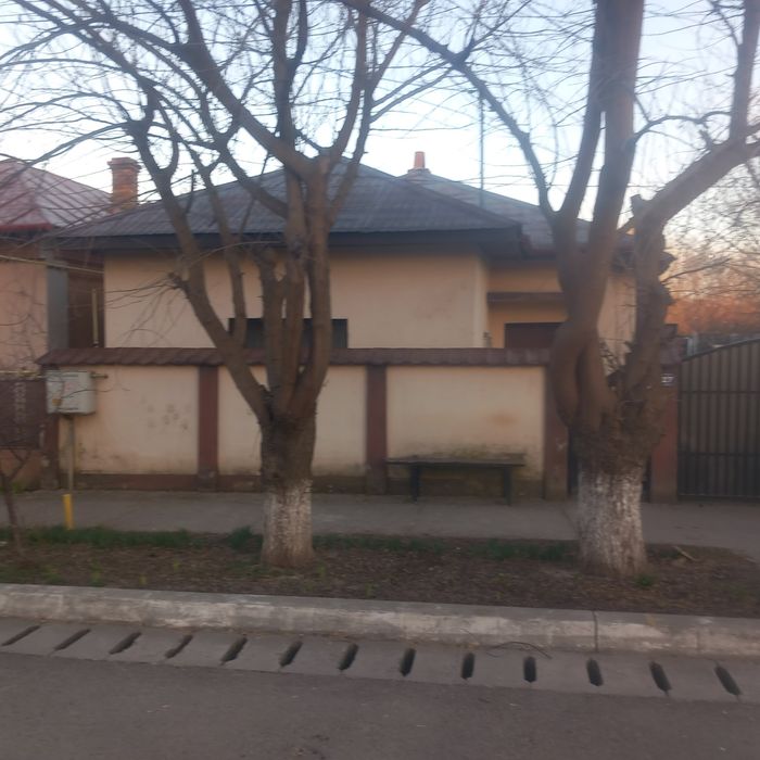 Casă de vânzare în Alexandria