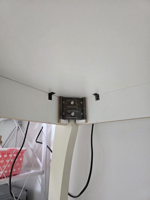 Кухонный стол из мдф и стулья!