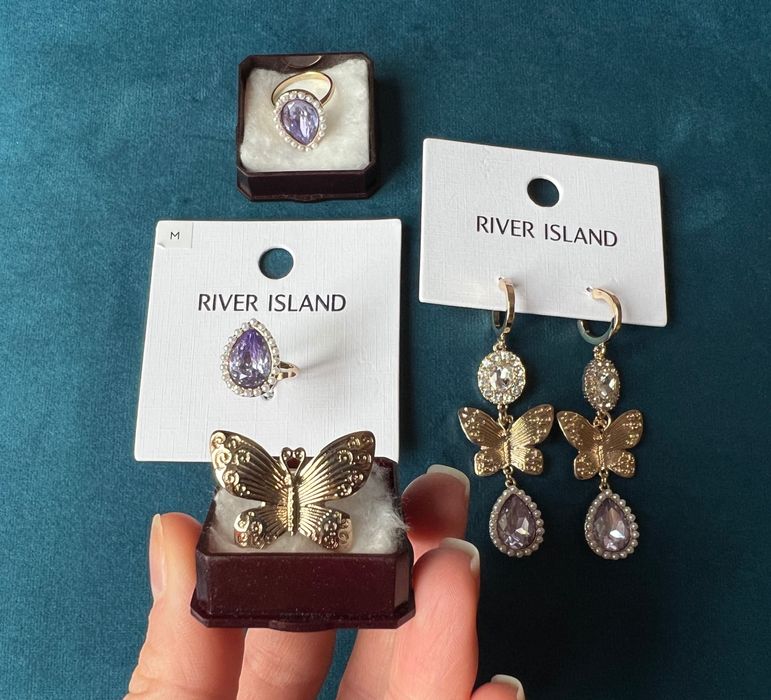 Чисто Нови Обеци + ТРИ Пръстена на River Island