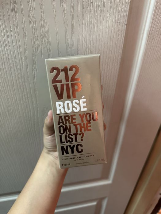 212 vip rose eau de parfum