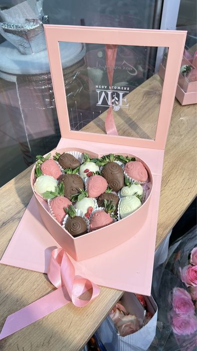 Клубника в шоколаде от 4500 тг