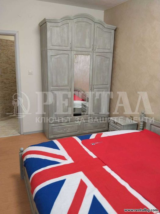 Тристаен нов апартамент срещу Тримонциум