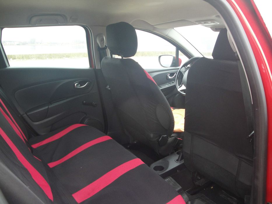 Vand firma cu licenta taxi si masina Renault Clio