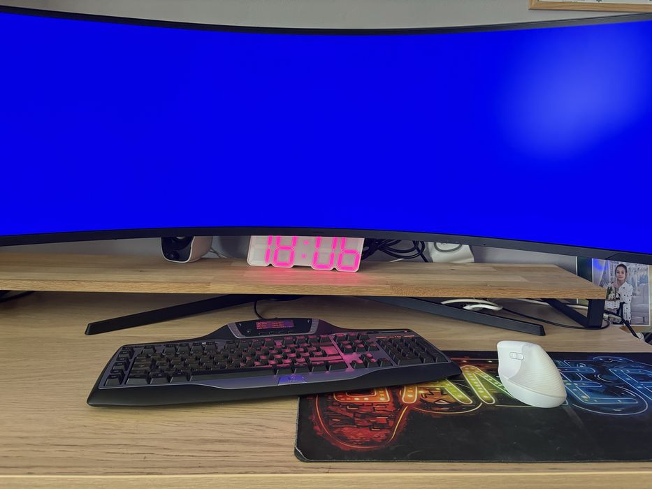 Monitor Gaming Curbat Samsung Odyssey Neo G9 49" Mini-LED 240Hz (S49AG950NU)