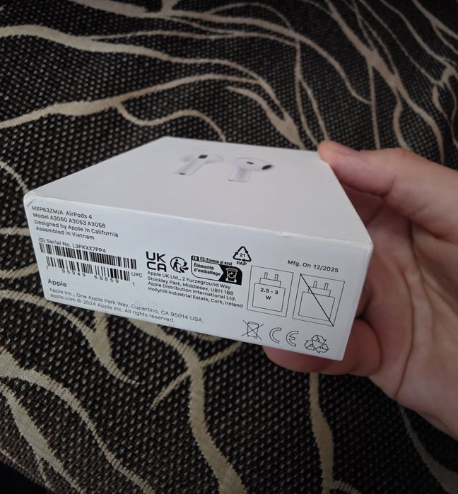 Casti airpods 4, SIGILATE