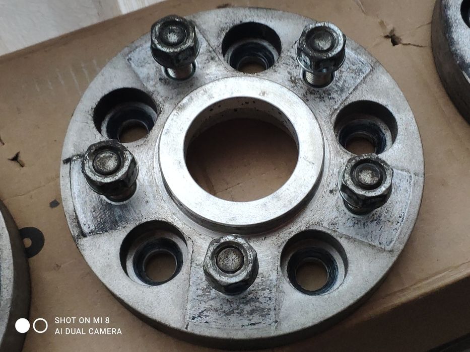 Flanșe adaptoare 5x114.3 -> 5x110 (Toyota Suzuki Lexus)